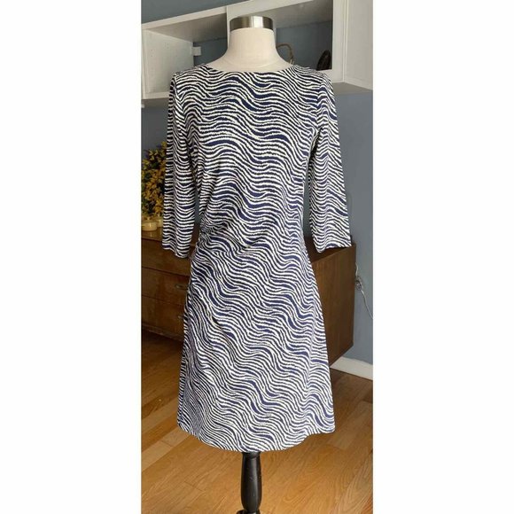 J. McLaughlin Dresses & Skirts - J. McLaughlin Catalina Cloth Dress Animal Print Sheath Side Ruched